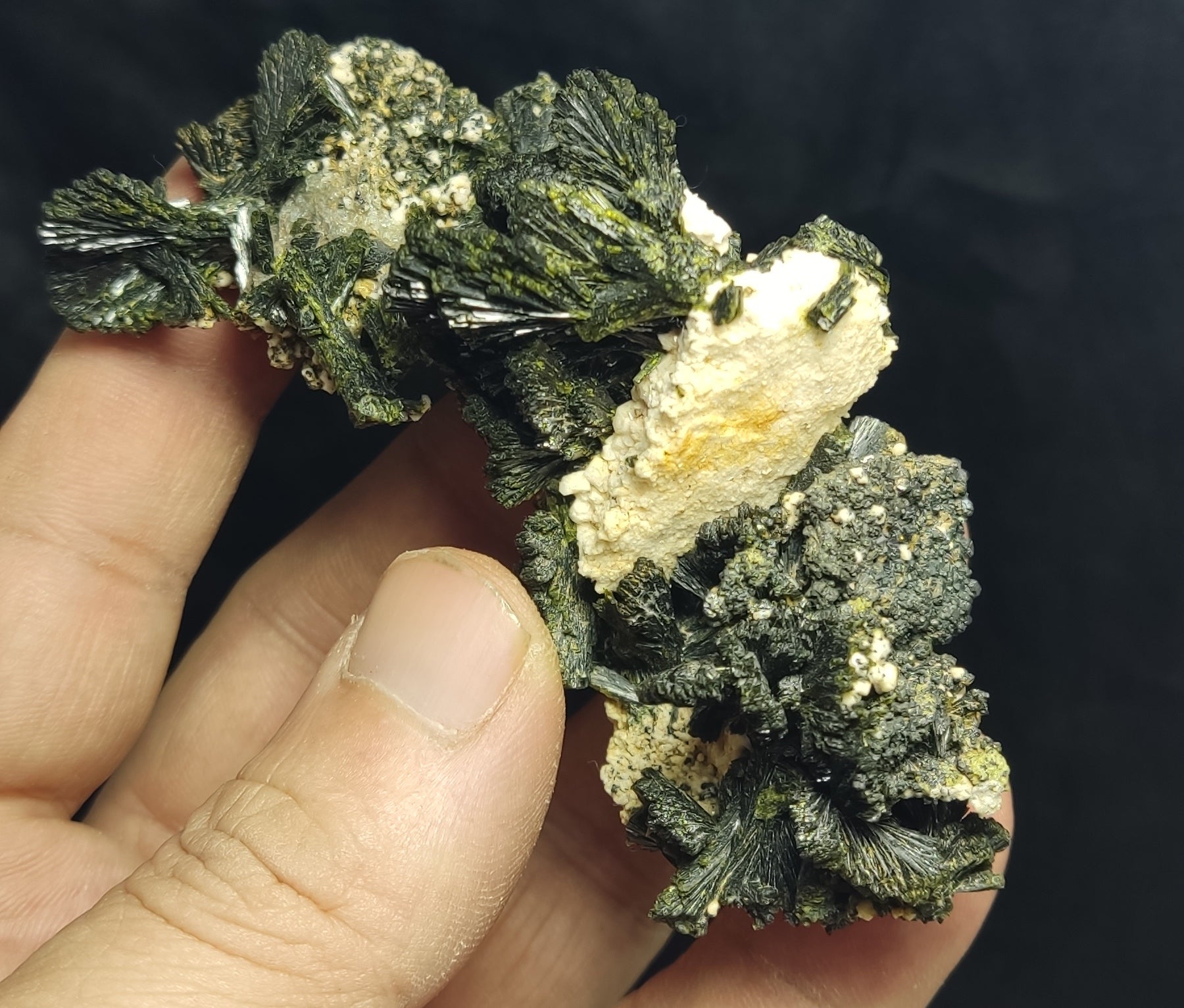 Naturally terminated epidote on matrix 83 grams – Latif Creations