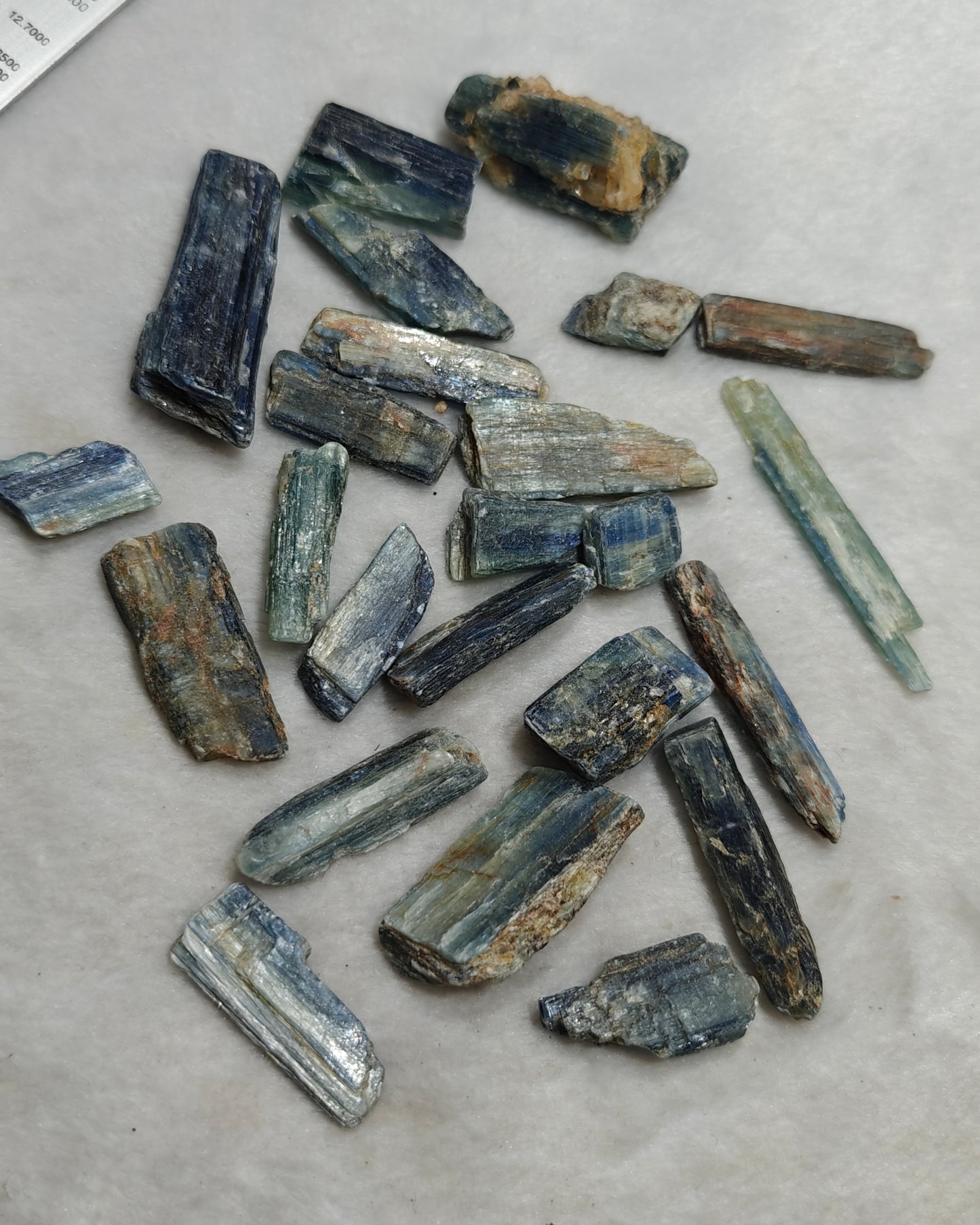 Natural kyanite crystals collection 140 grams