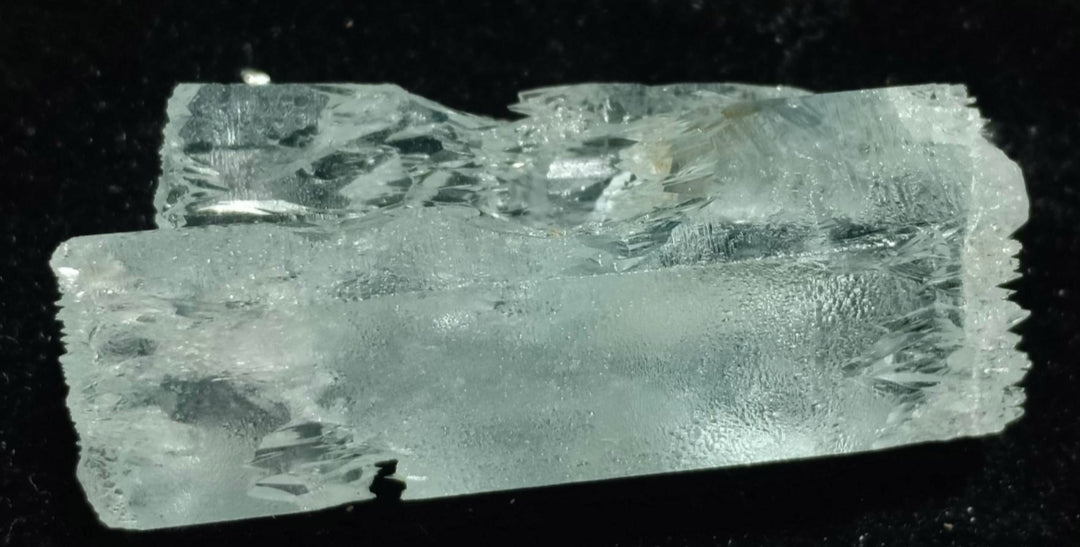 Etched Aquamarine Crystal 45mm in length weight 24 grams