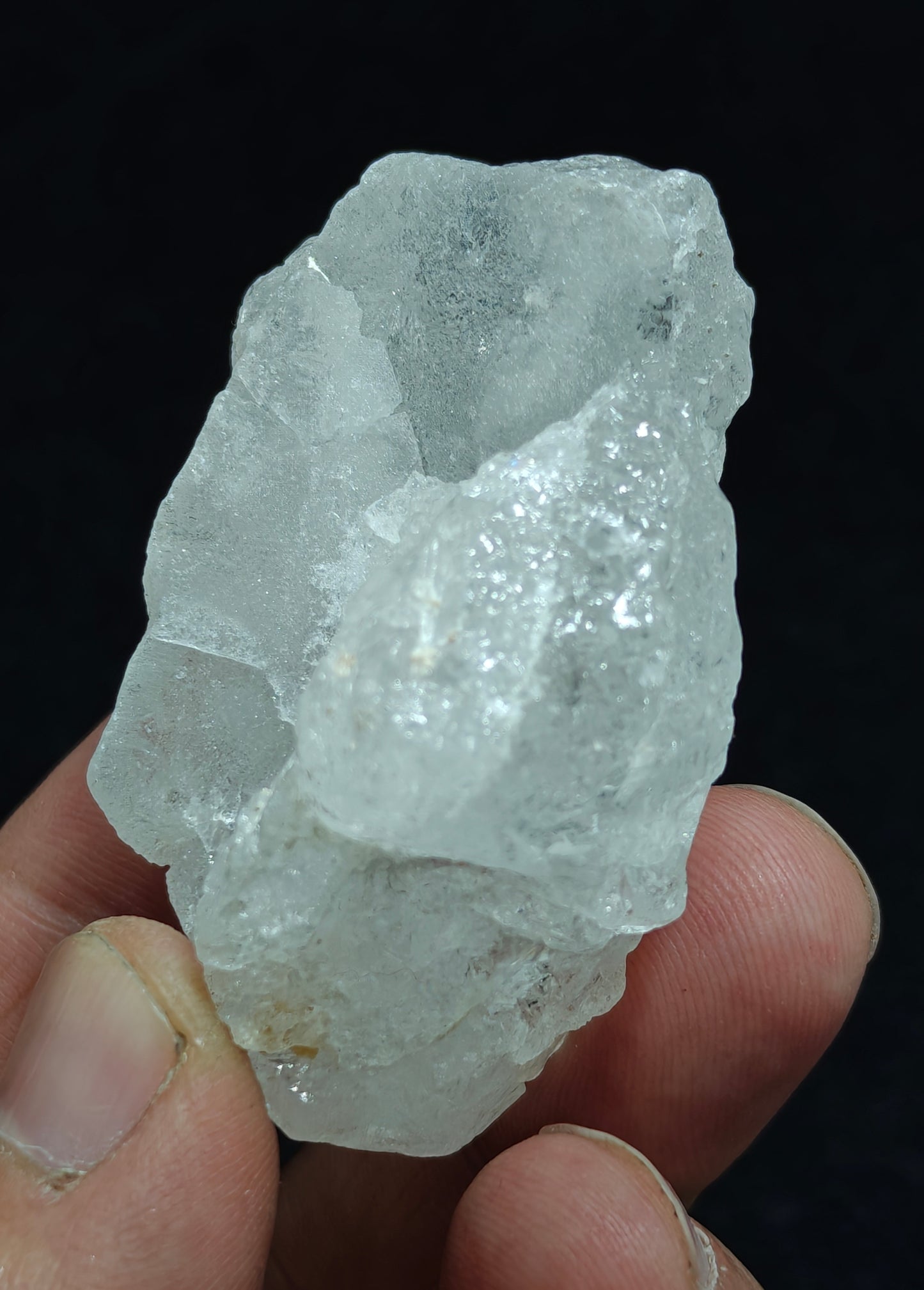 Natural pollucite 76 grams