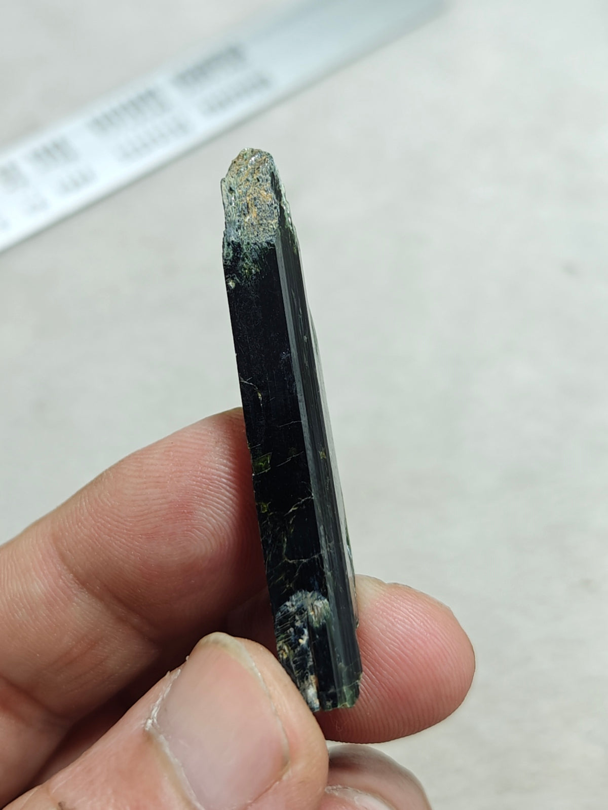 Aegirine crystal specimen 9 grams