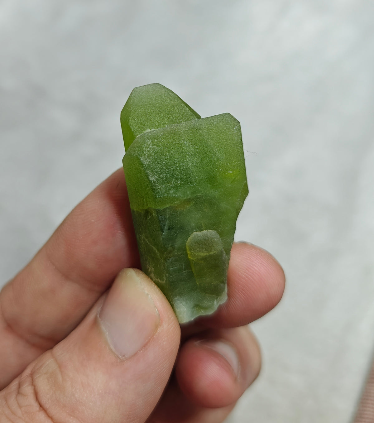 天然ペリドット原石 23g