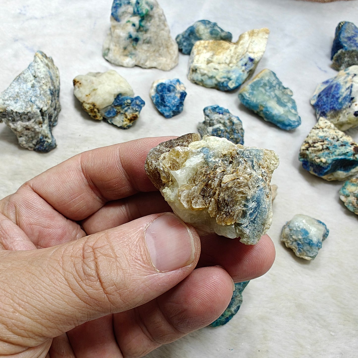 Lazurite sodalite collection 950 grams