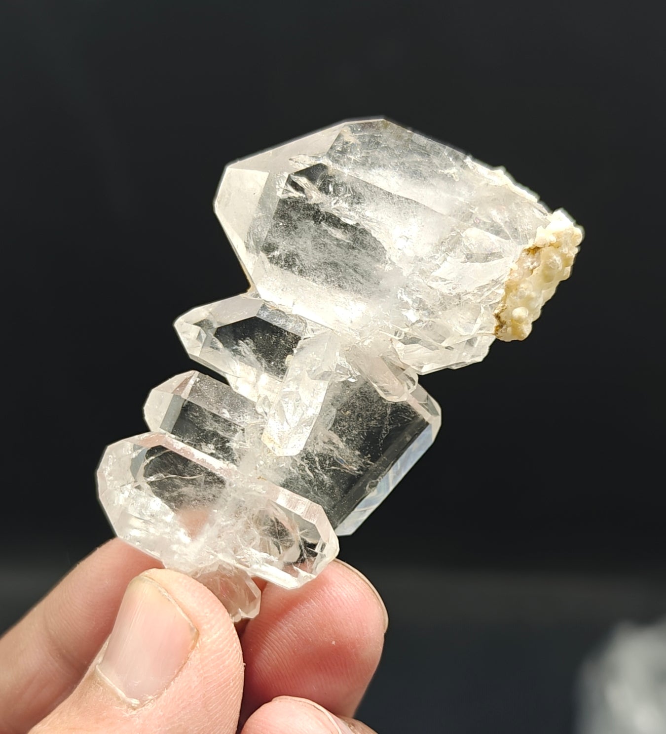 Natural faden Quartz crystal with brookite inclusions 34 grams