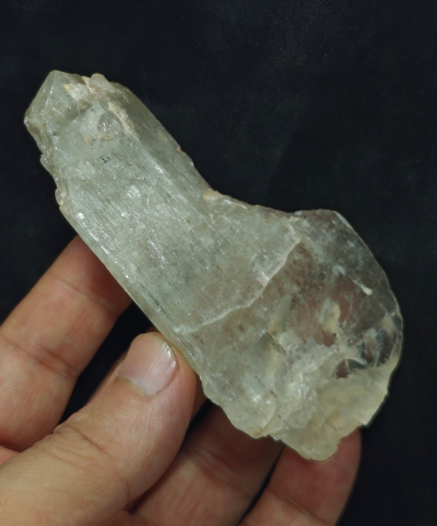 Natural spodumene crystal 167 grams