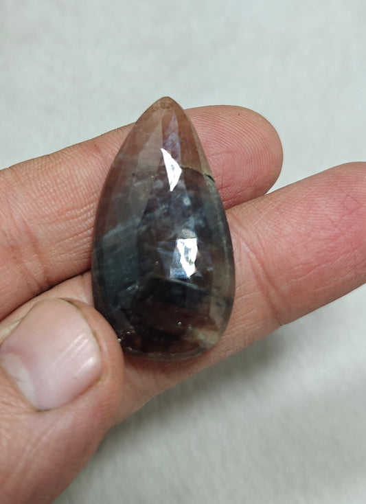 Rose cut sapphire with flat bottom 53 carats