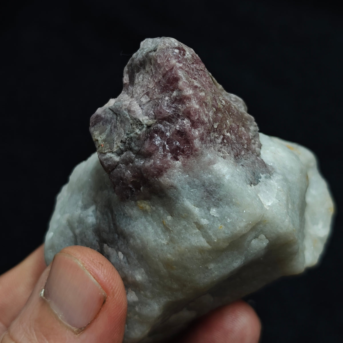 Natural fluorescent spinel specimen 294 grams