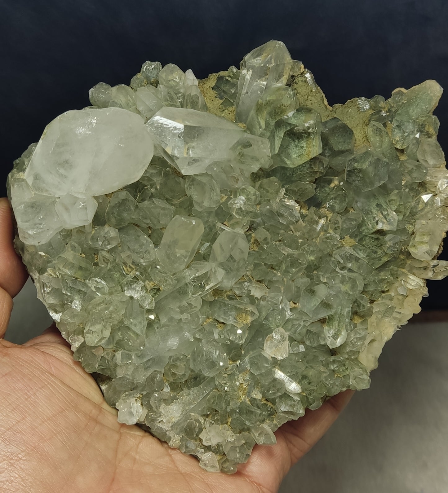 Chlorite Quartz cluster 512 grams