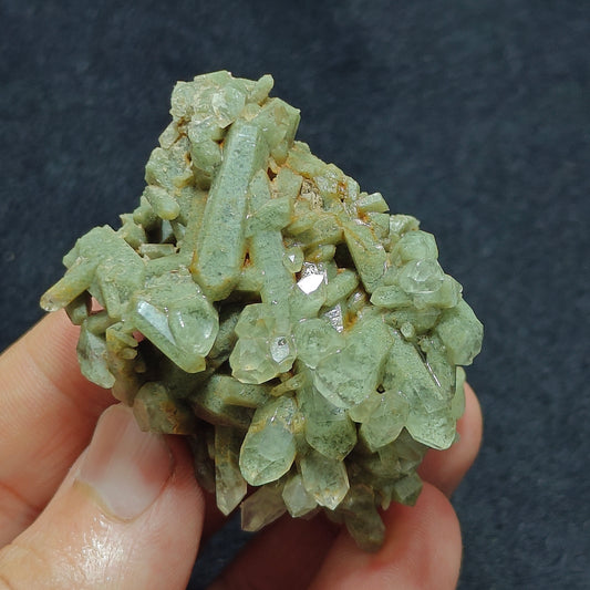 Chlorite Quartz crystal 63 grams