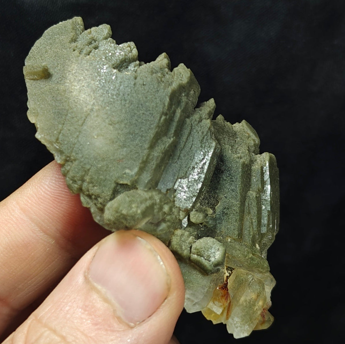 Chlorite Quartz specimen 51 grams