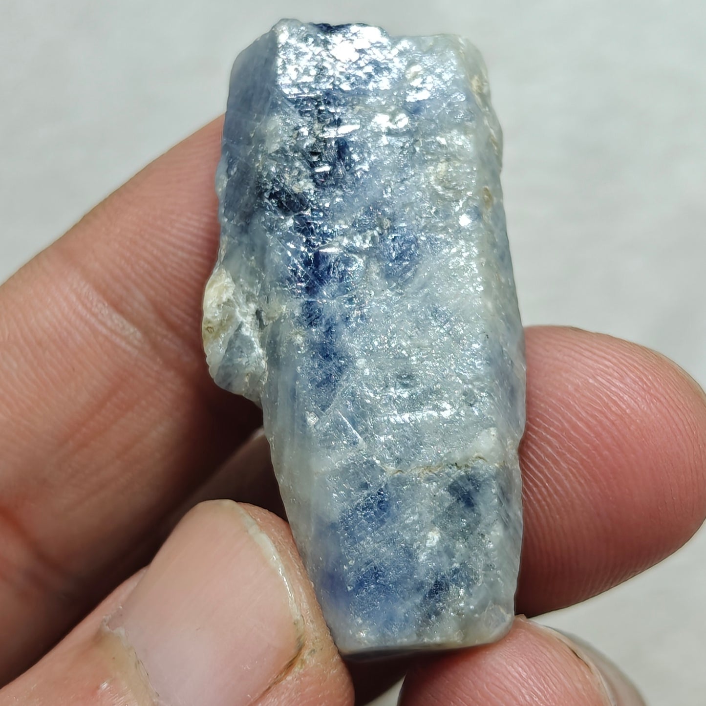 Natural blue sapphire crystal 26 grams