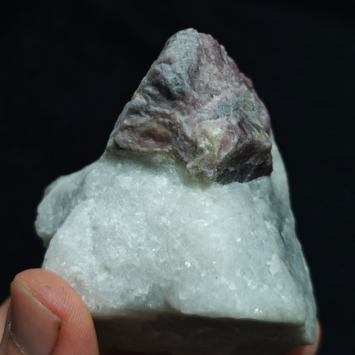 Natural fluorescent spinel specimen 294 grams