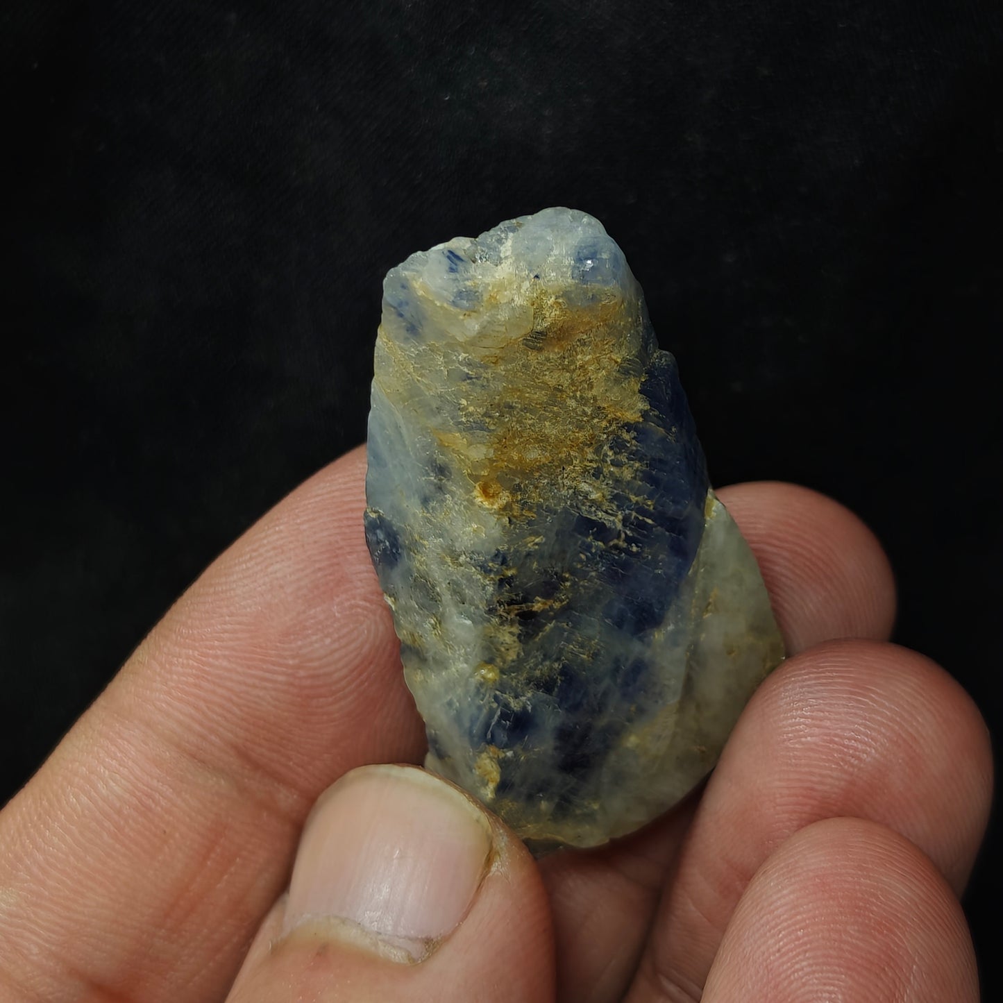 Natural Terminated blue sapphire crystal with some matrix 24 grams