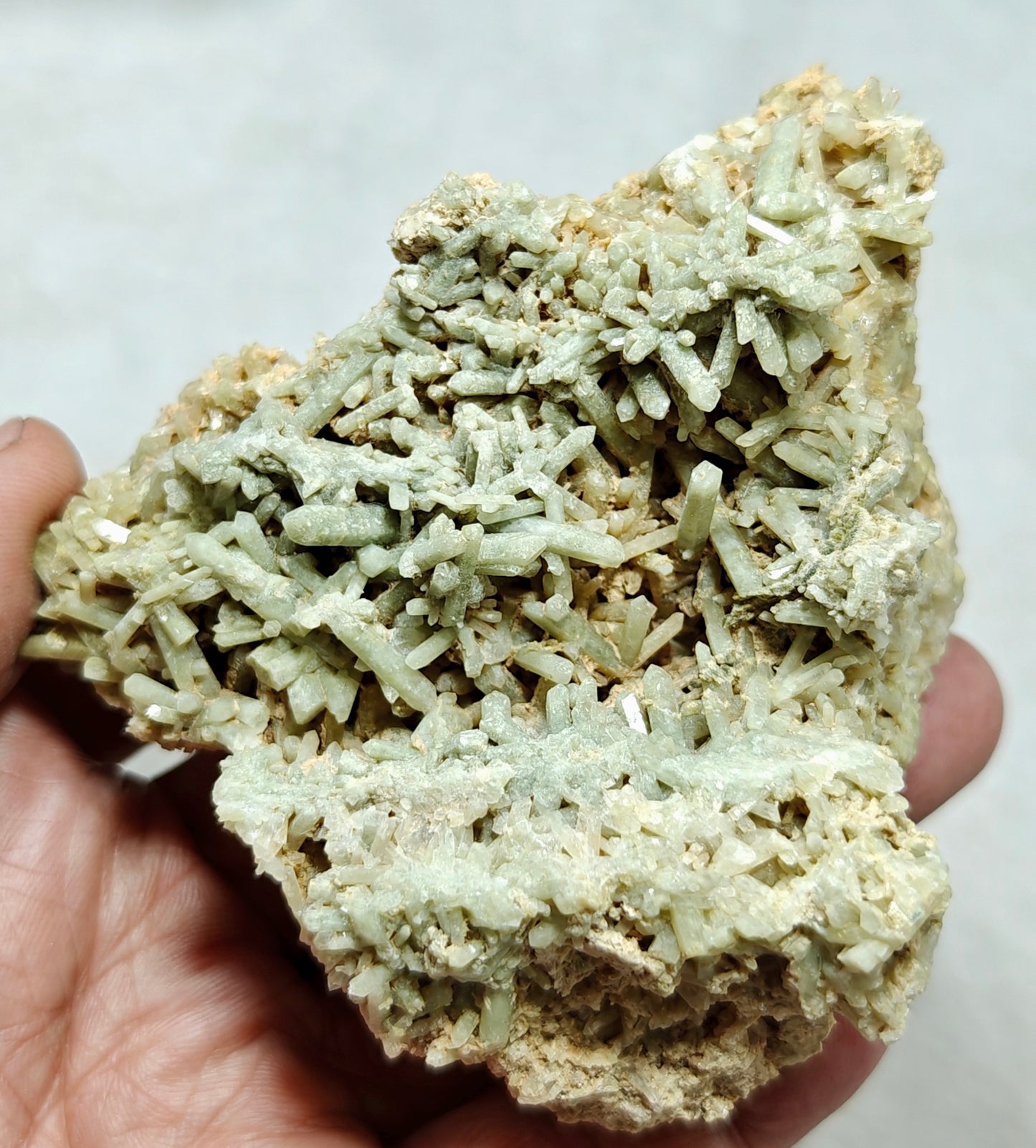 Chlorite Quartz crystals cluster 231 grams