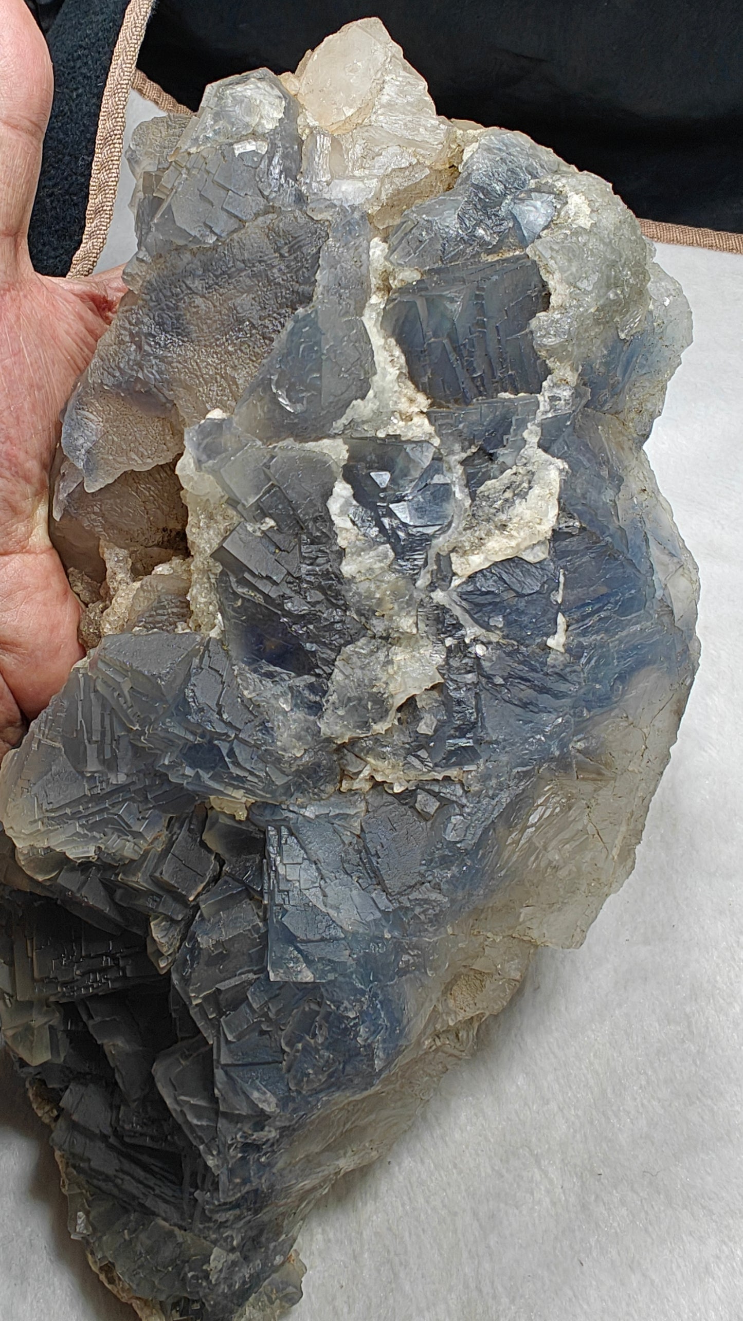 Large blue Fluorite specimen 3100 grams