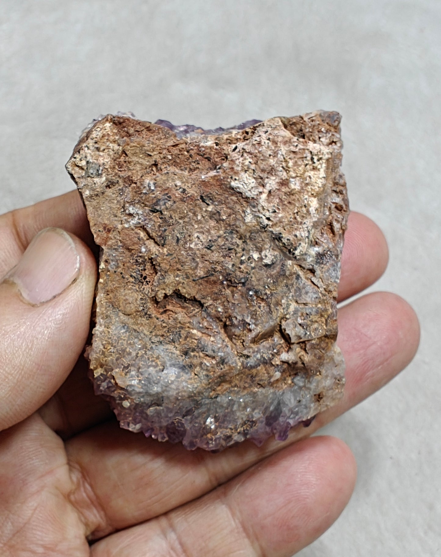 Drusy Amethyst crystals Cluster 89 grams