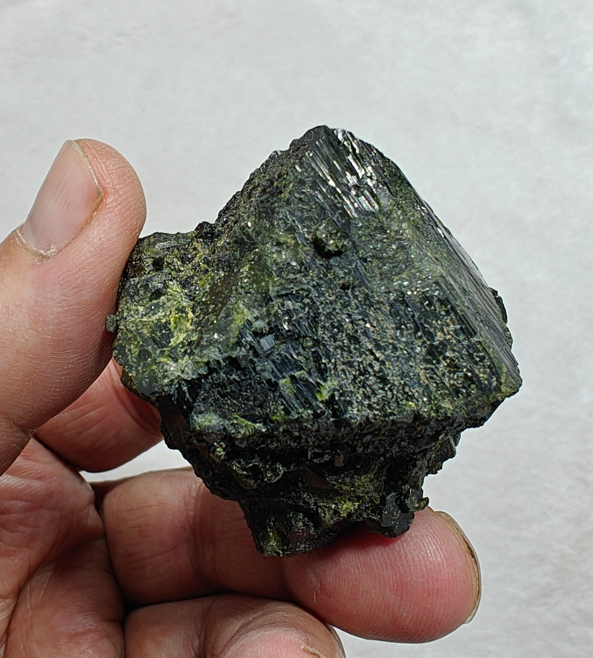 Natural dark green color epidote crystal 124 grams