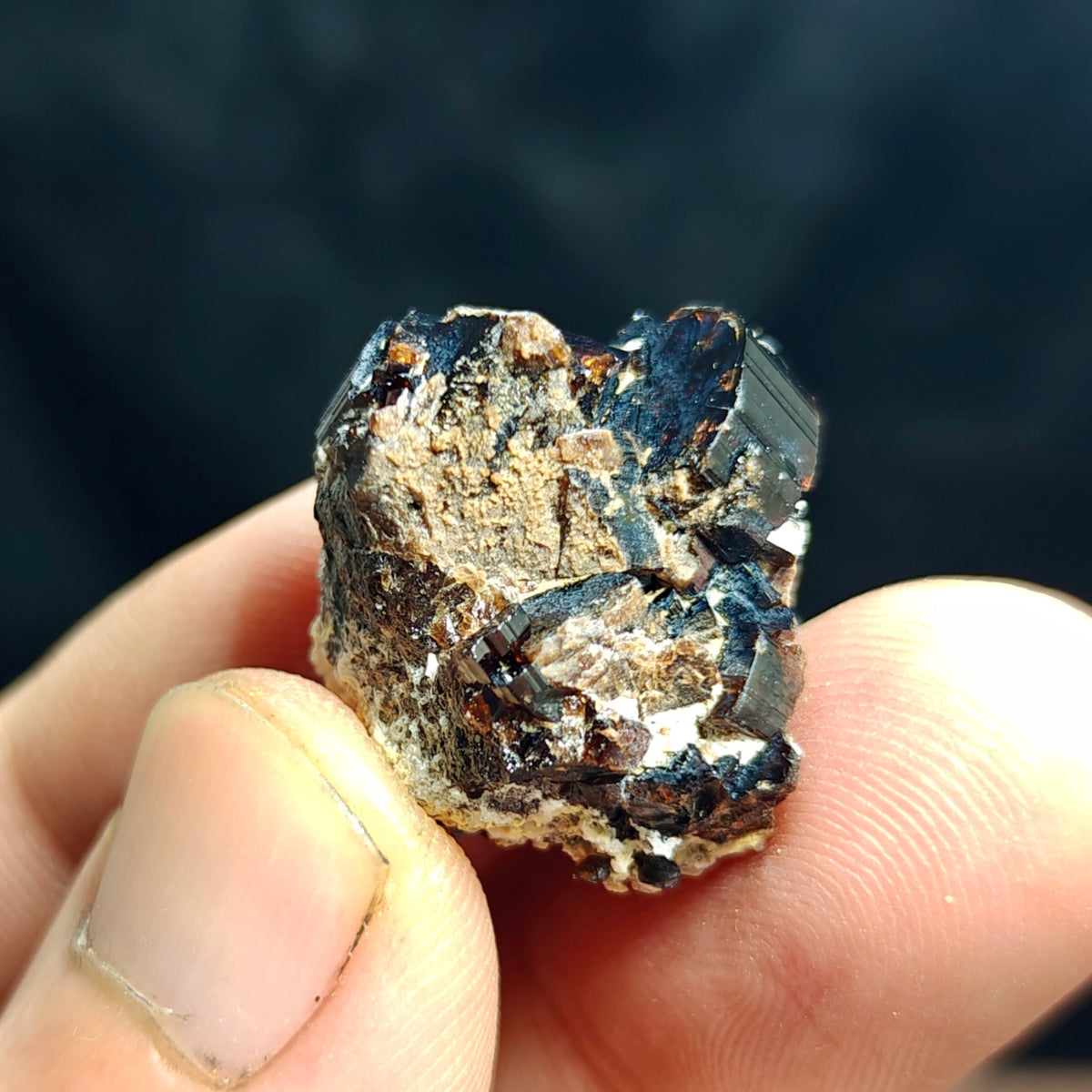 Natural dark brown Vesuvianite 11 grams