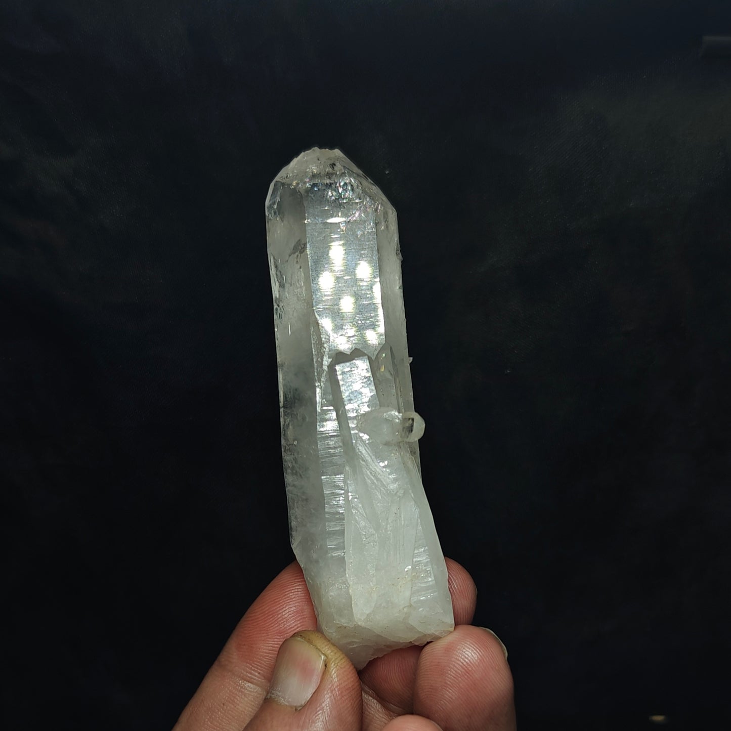 Natural elongated quartz crystal 75 grams