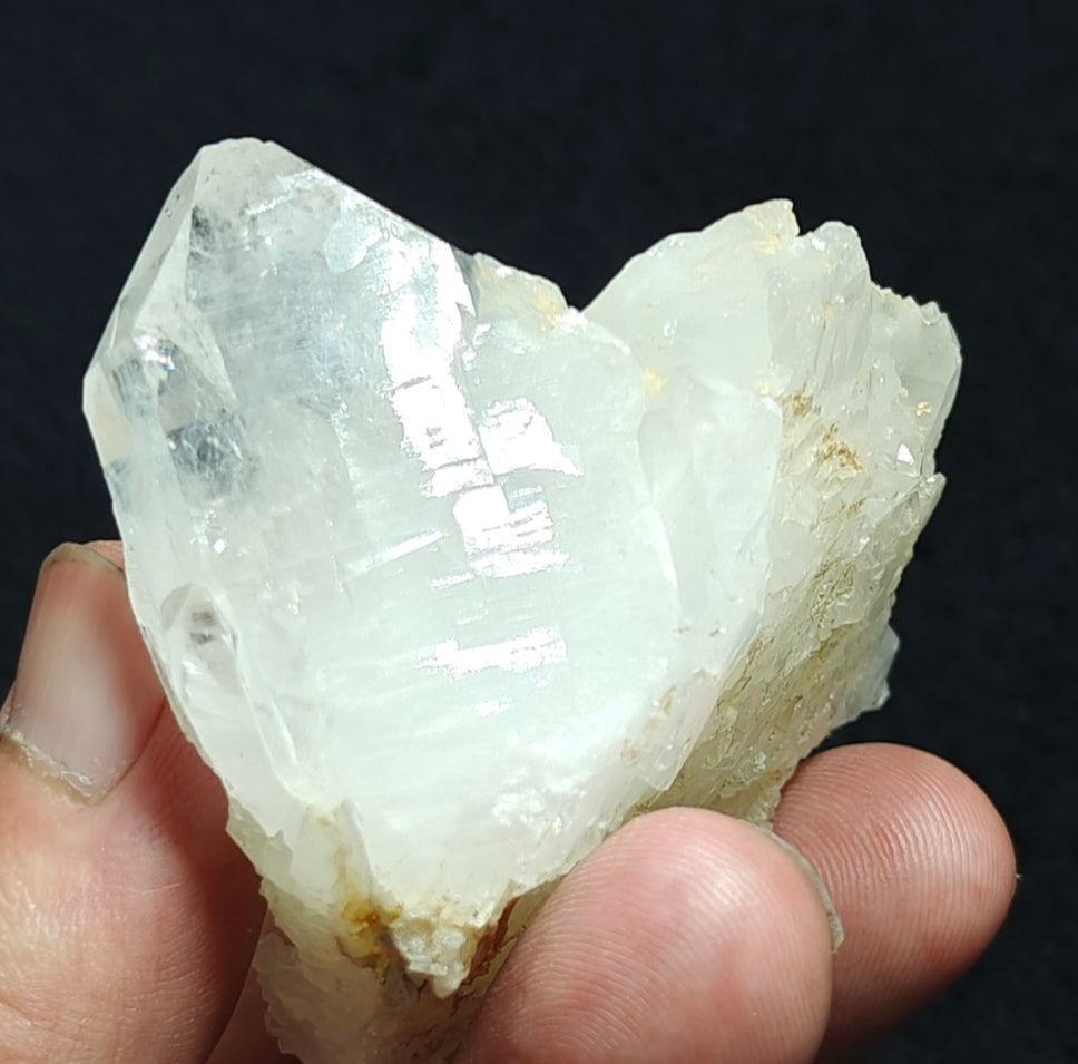 Single beautiful terminated Faden Quartz crystals specimen 132 grams