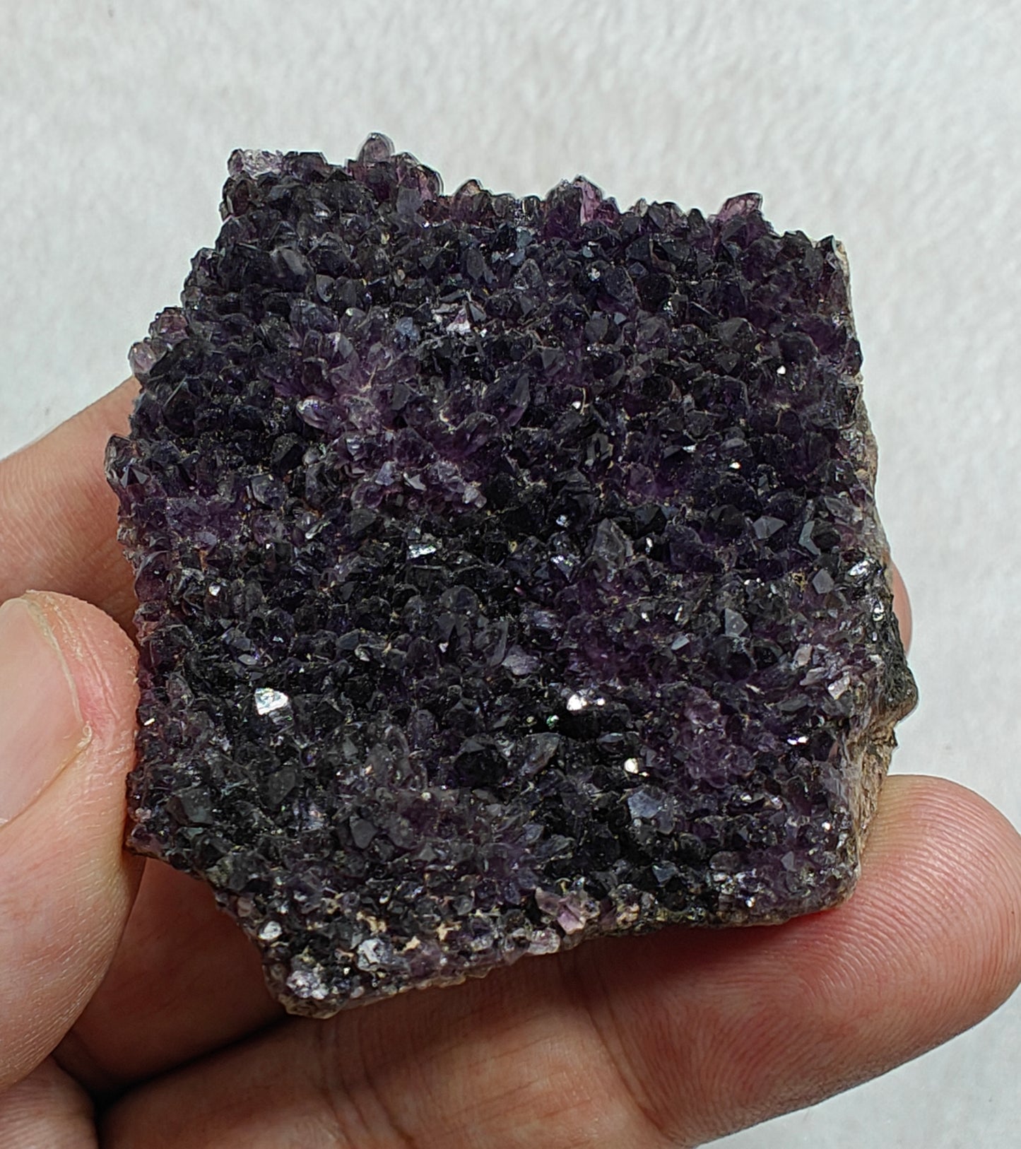 Drusy Amethyst crystals Cluster 73 grams