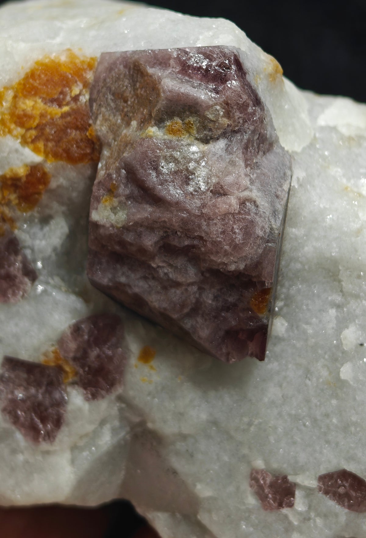 Natural fluorescent spinel specimen 364 grams