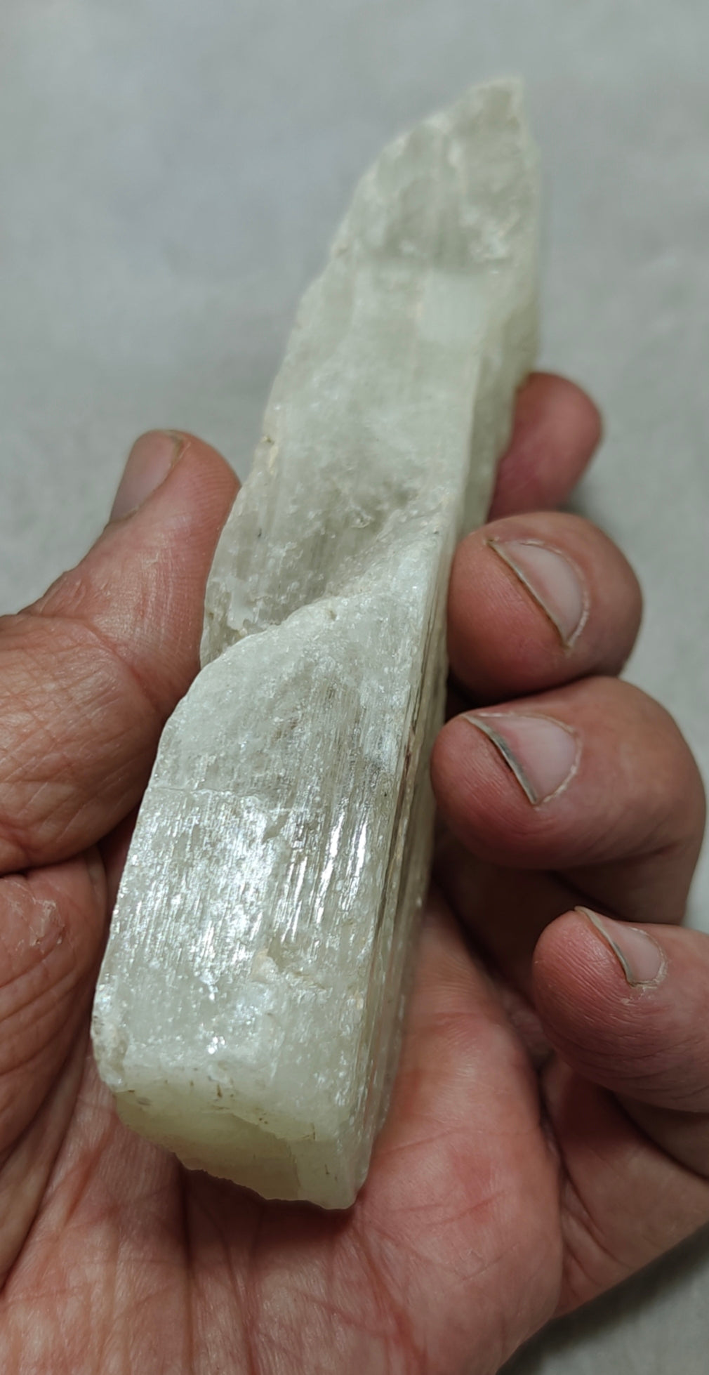 Terminated spodumene crystal 208 grams