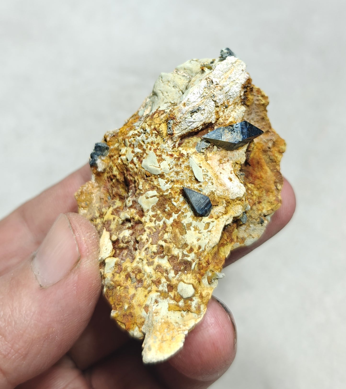 Anatase Crystals on matrix 48 grams