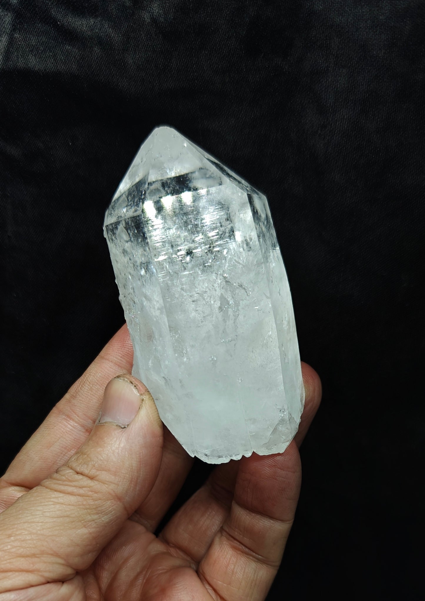 Quartz Crystal with beautiful terminations 154 grams