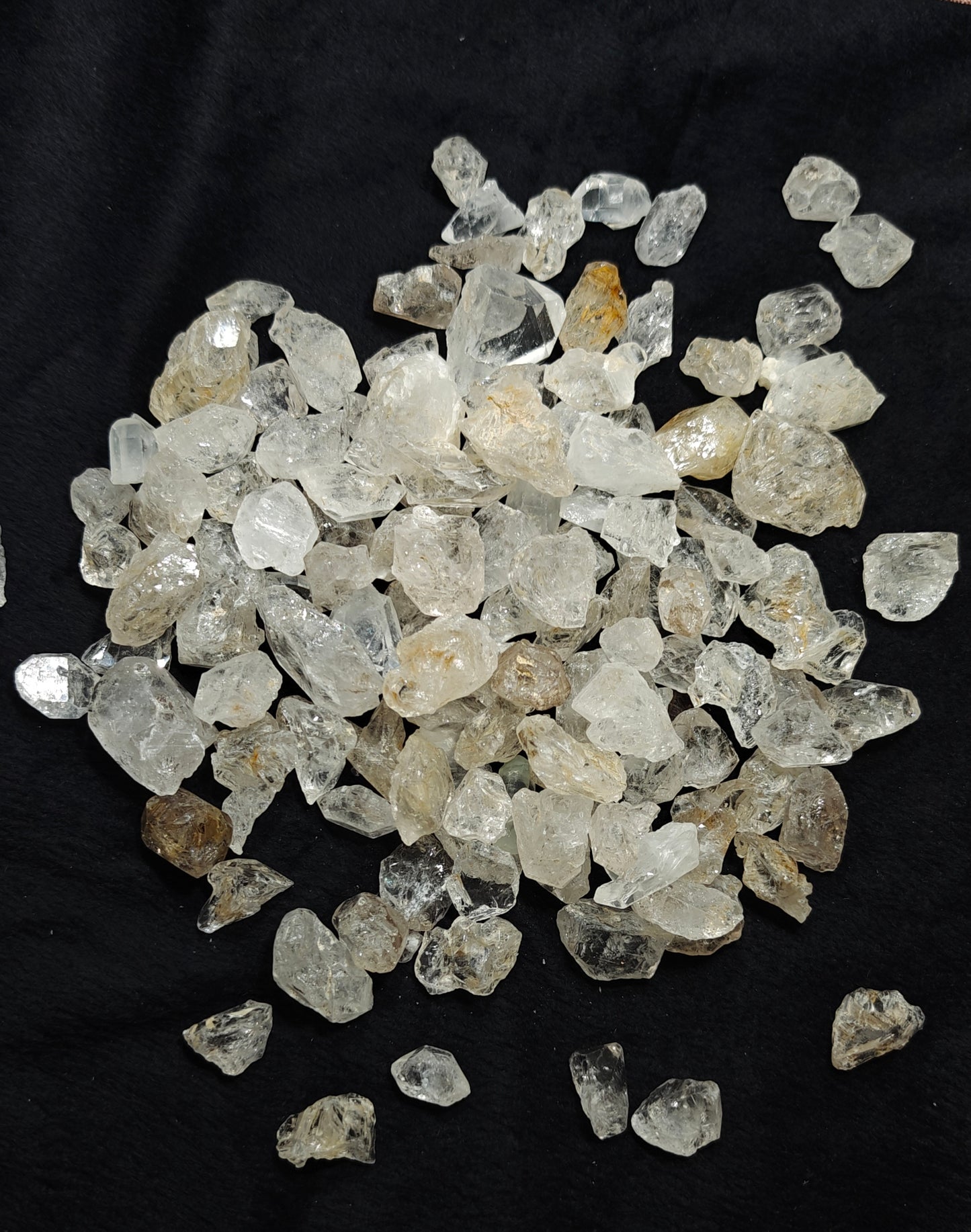 Natural diamond quartz collection 780 grams