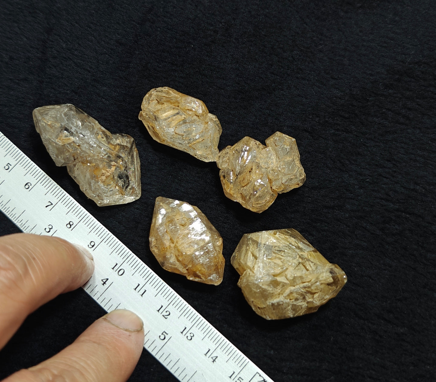 5 fenster quartz window quartz crystals collection 79 grams