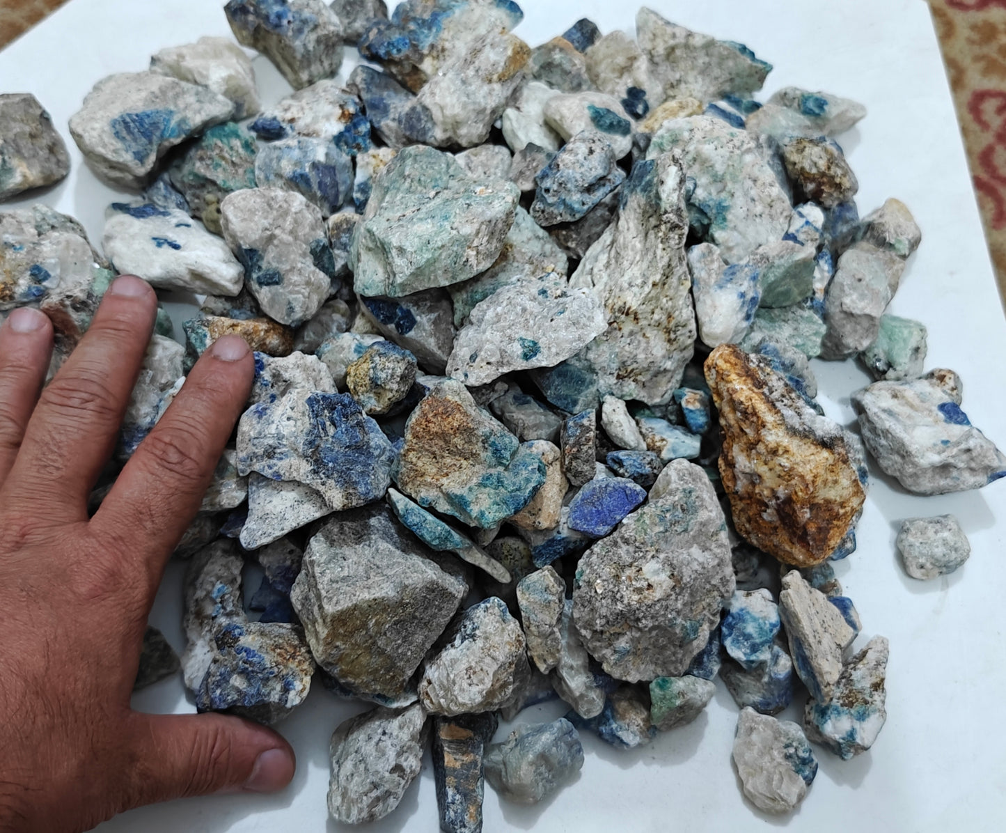 5kg fluorescent sodalite collection