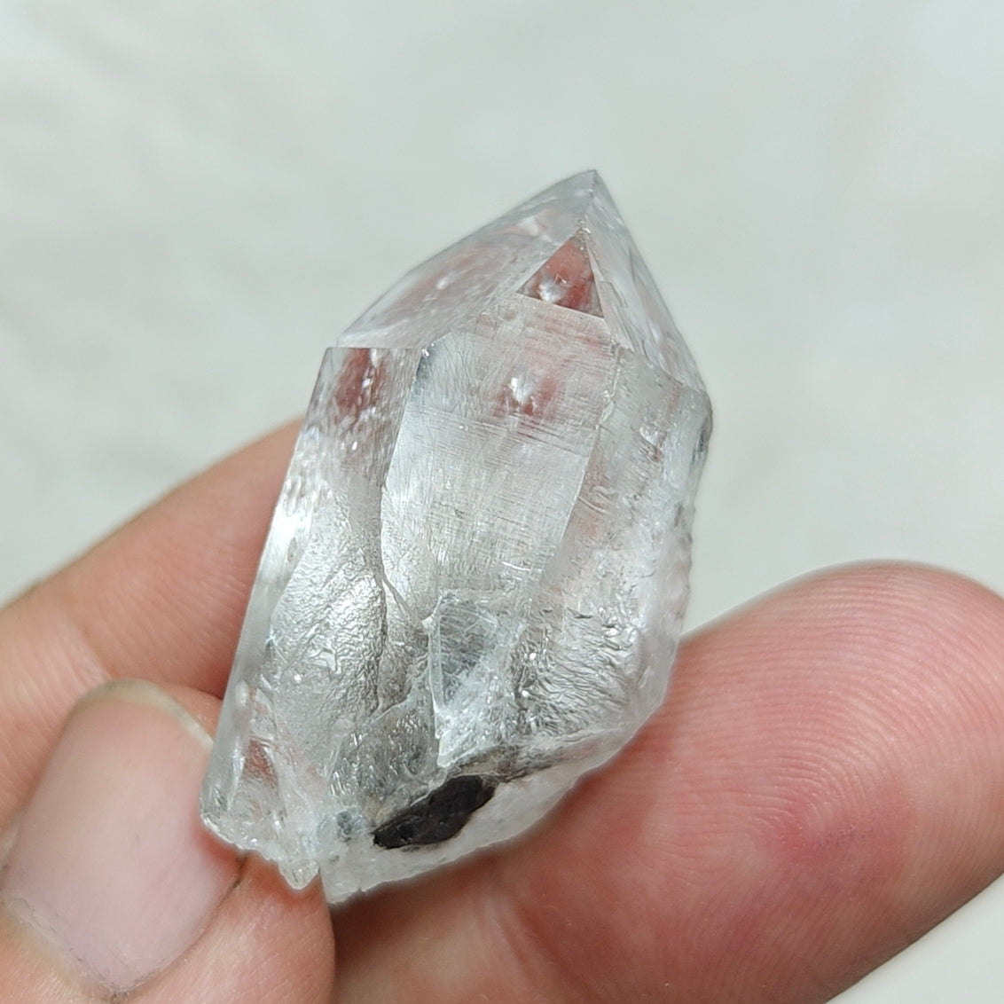 Single beautiful brookite included Quartz Crystal 17 grams