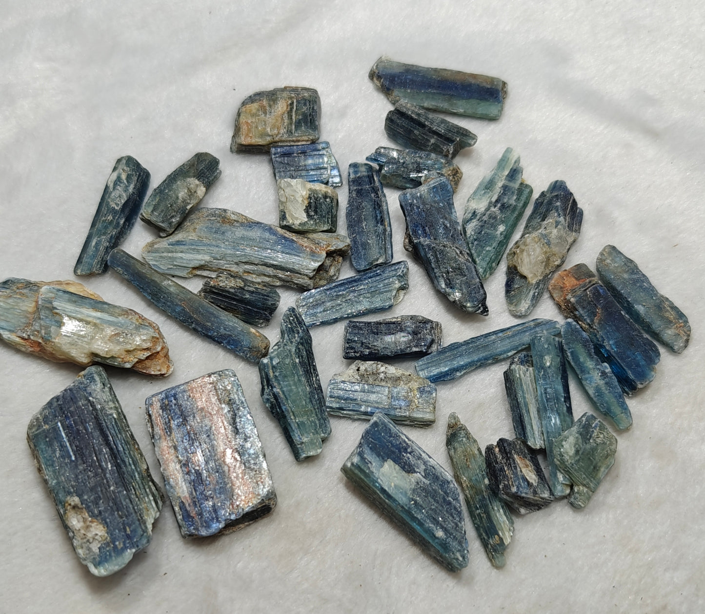 Natural kyanite crystals collection 200 grams