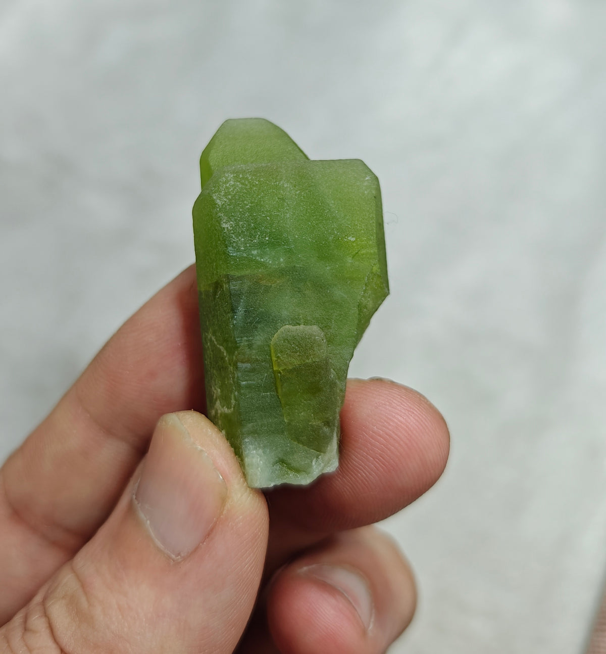 天然ペリドット原石 23g