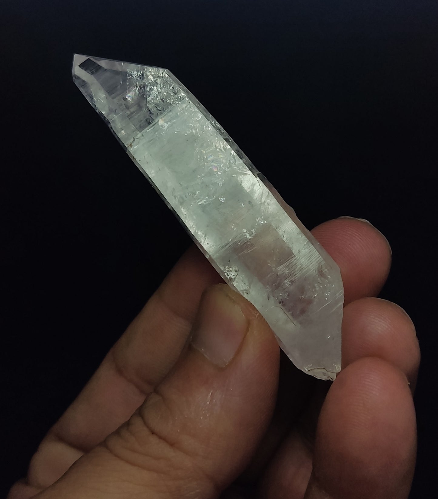 Double terminated Clear faden quartz crystal 22 grams