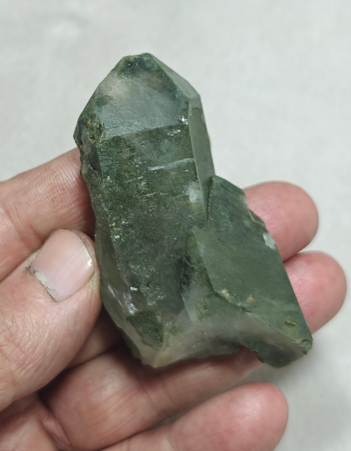 Chlorite quartz twin crystals 65 grams