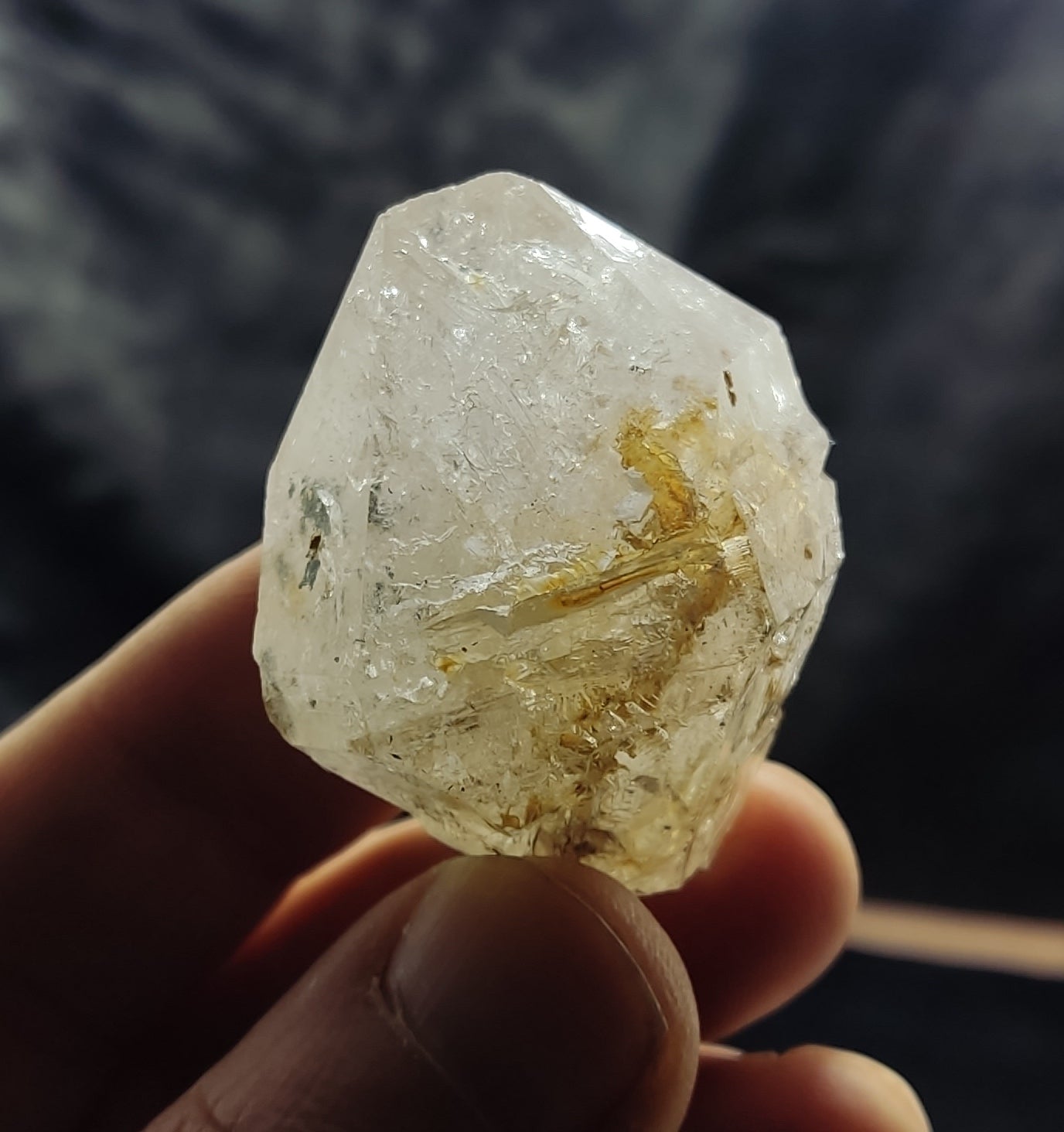 Fenster window Quartz Crystal with clay inclusions 42 grams