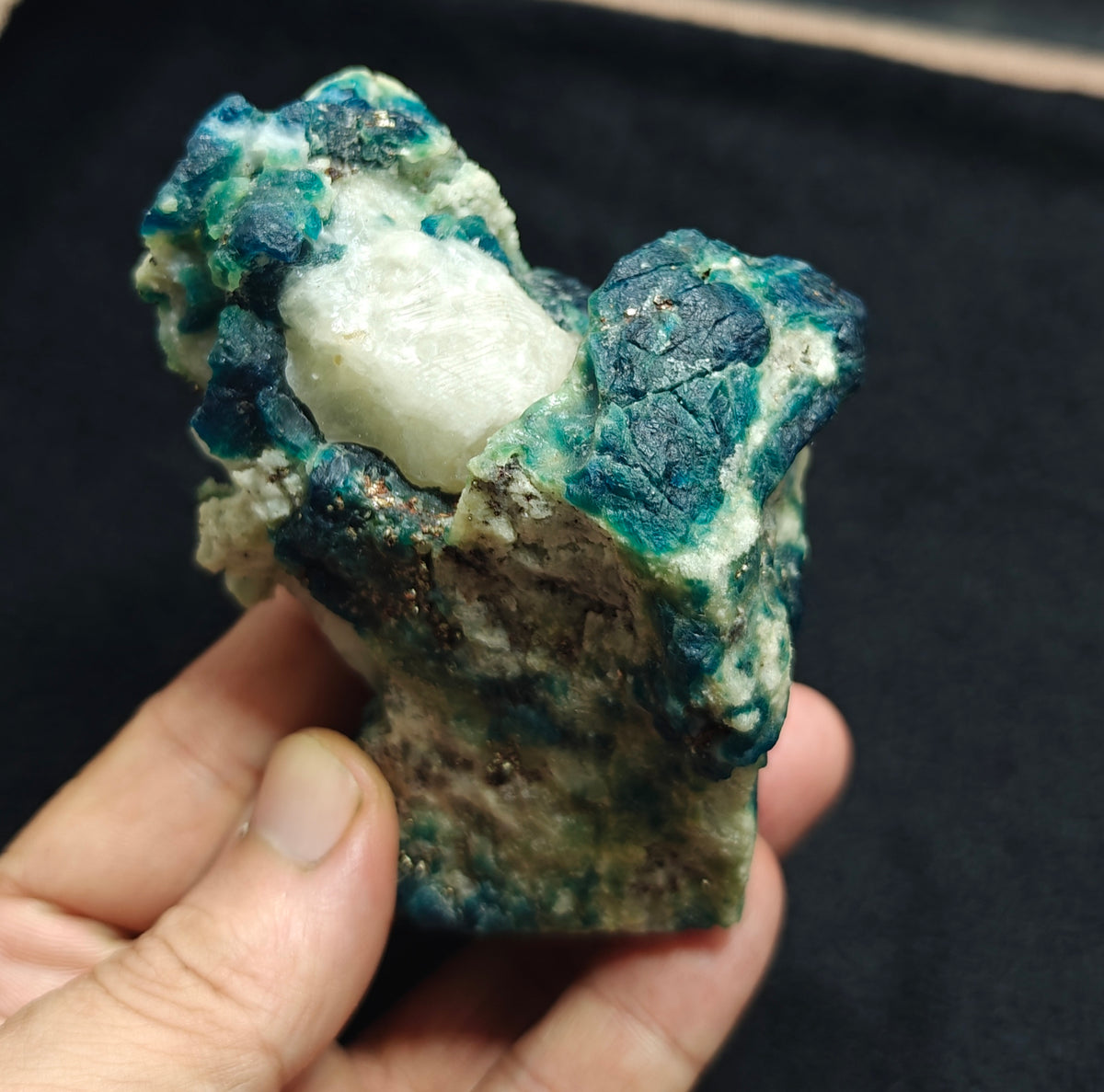 Natural Fluorescent Hauyne/Sodalite on matrix with Calcite 354 grams