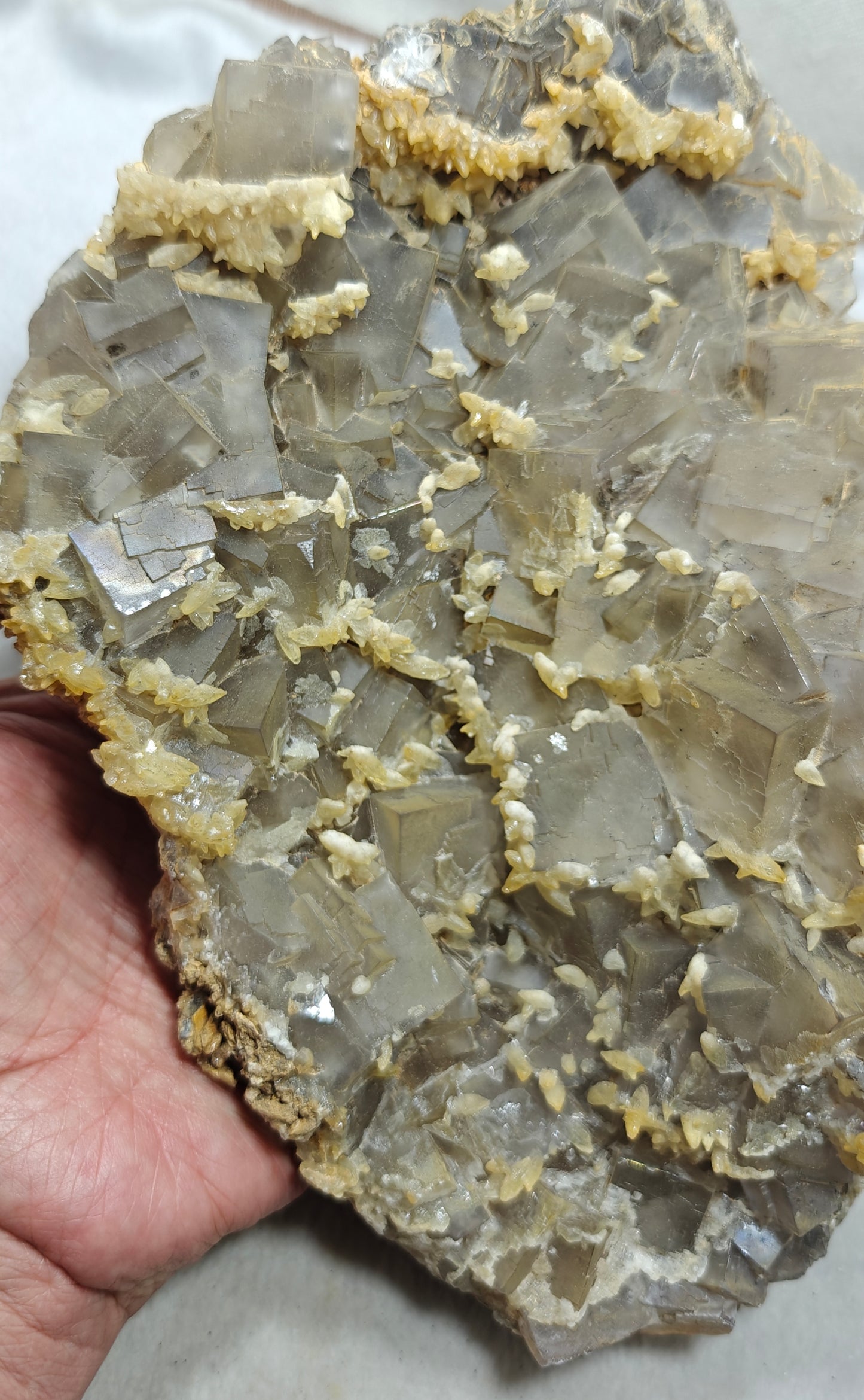Beautiful Grey Color Fluorite plate with Dogteeth calcite crystals 1580 grams