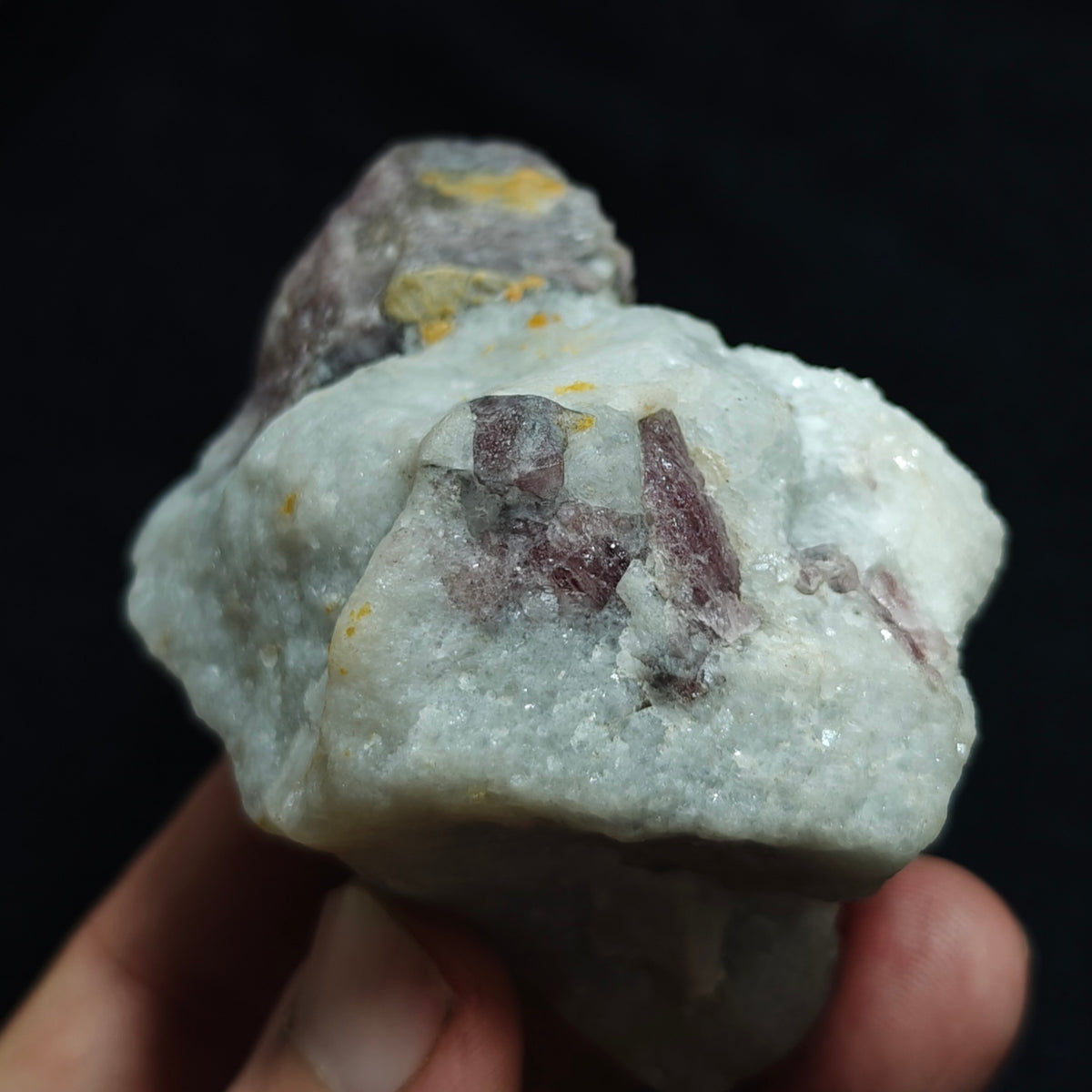 Natural fluorescent spinel specimen 294 grams