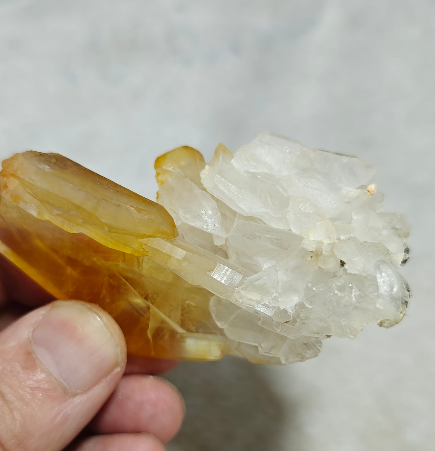 Natural iron inclusions yellow faden Quartz 60 grams
