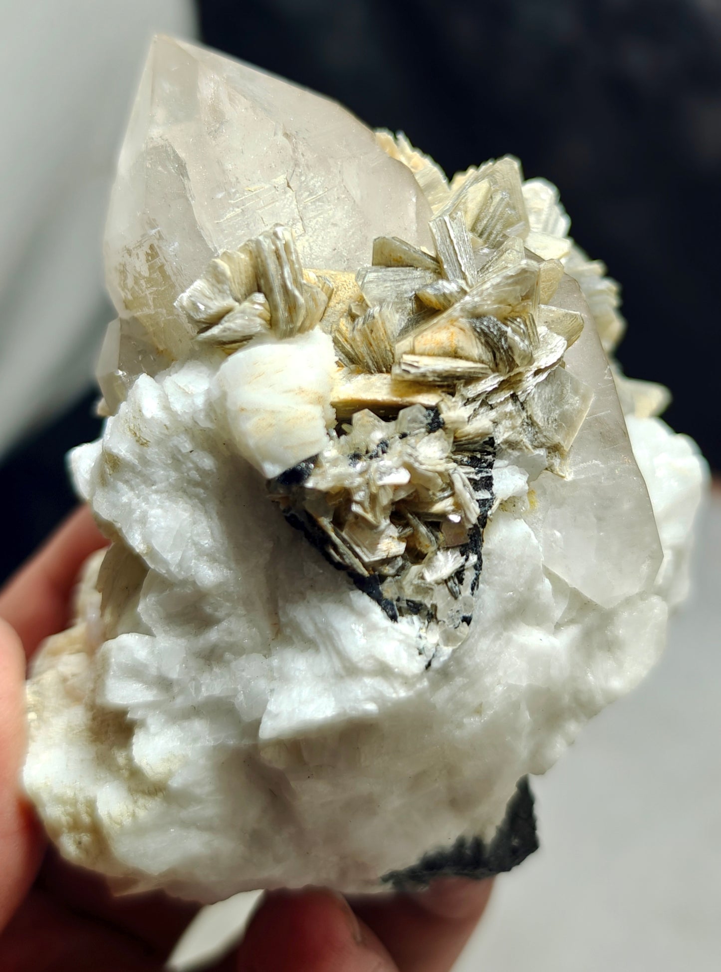 An Aesthetic Natural specimen of combination of Albite, etched Schorl, Quartz and Muscovite 268 grams