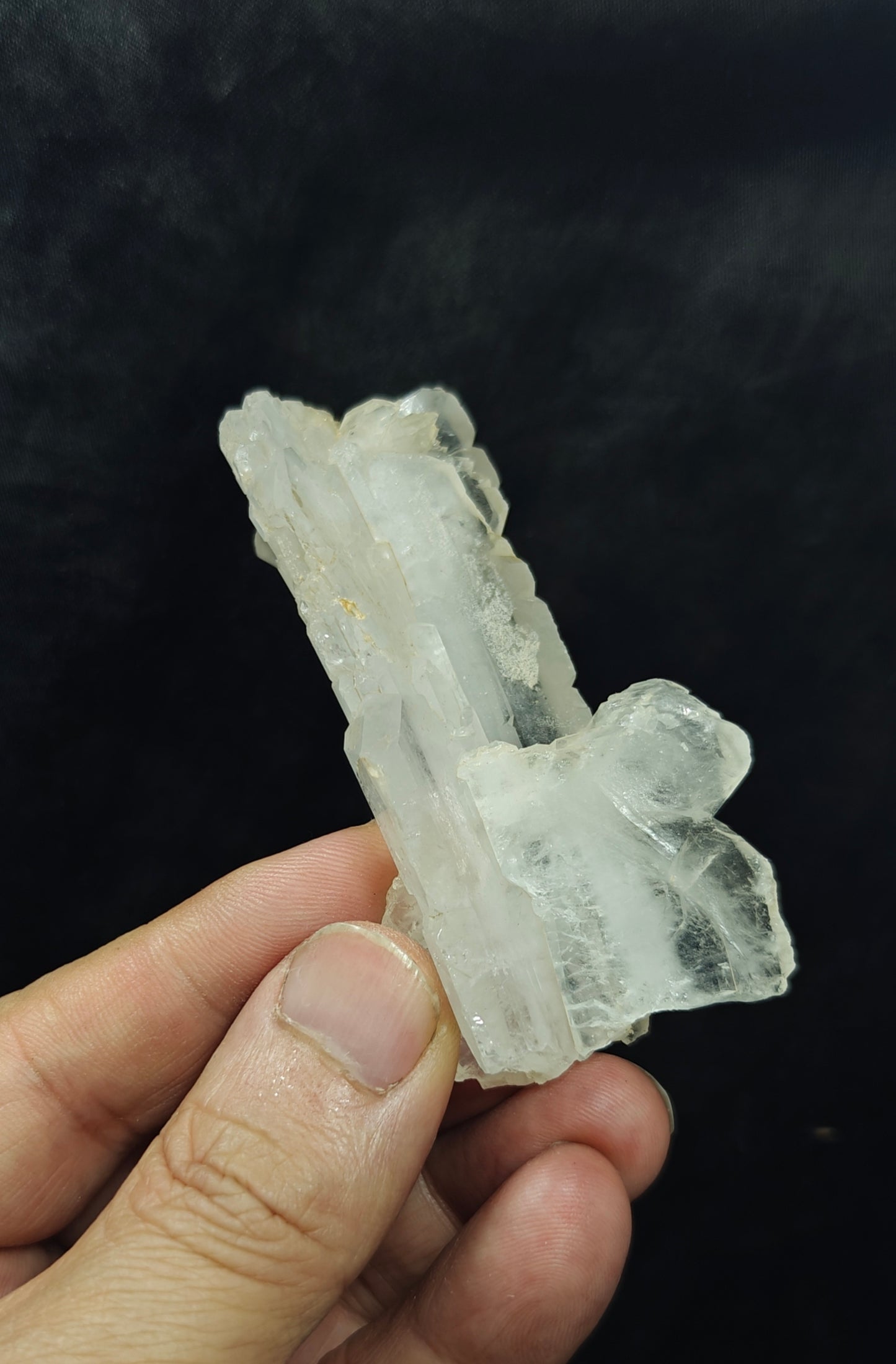 Faden Quartz crystal 72 grams