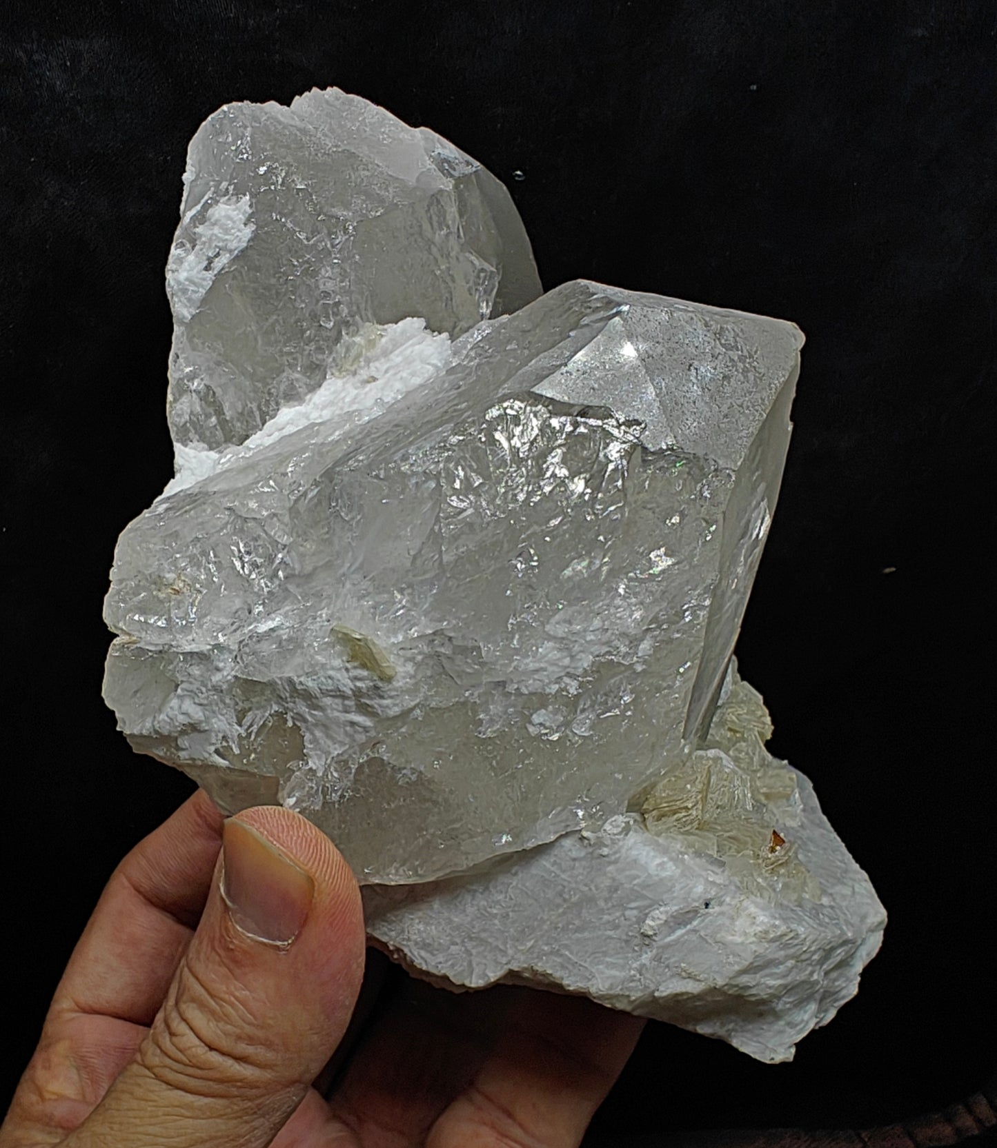 Amazing specimen of quartz crystals on Albite with muscovite and microlite 1099 grams