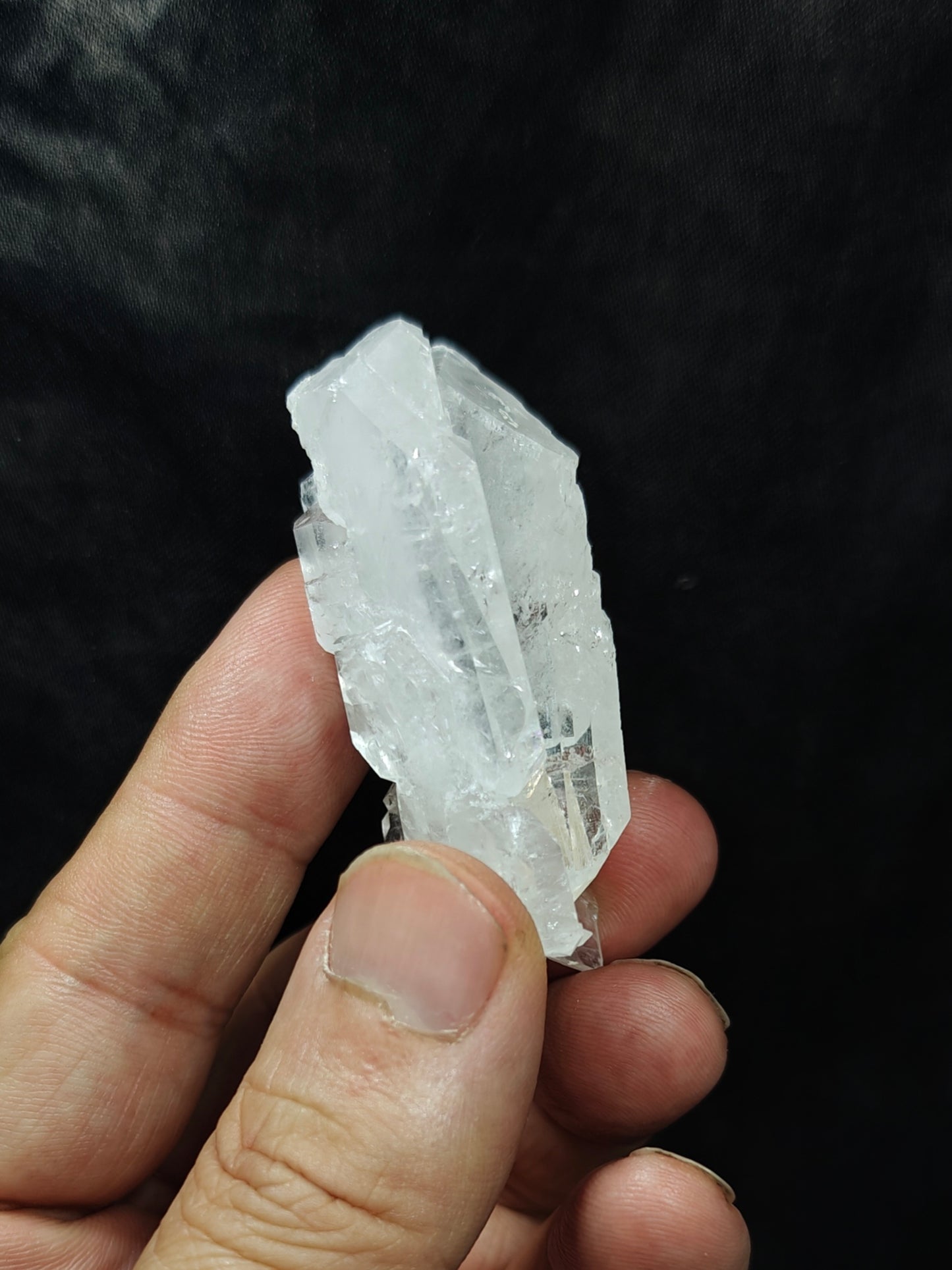 Faden Quartz crystals specimen 44 grams