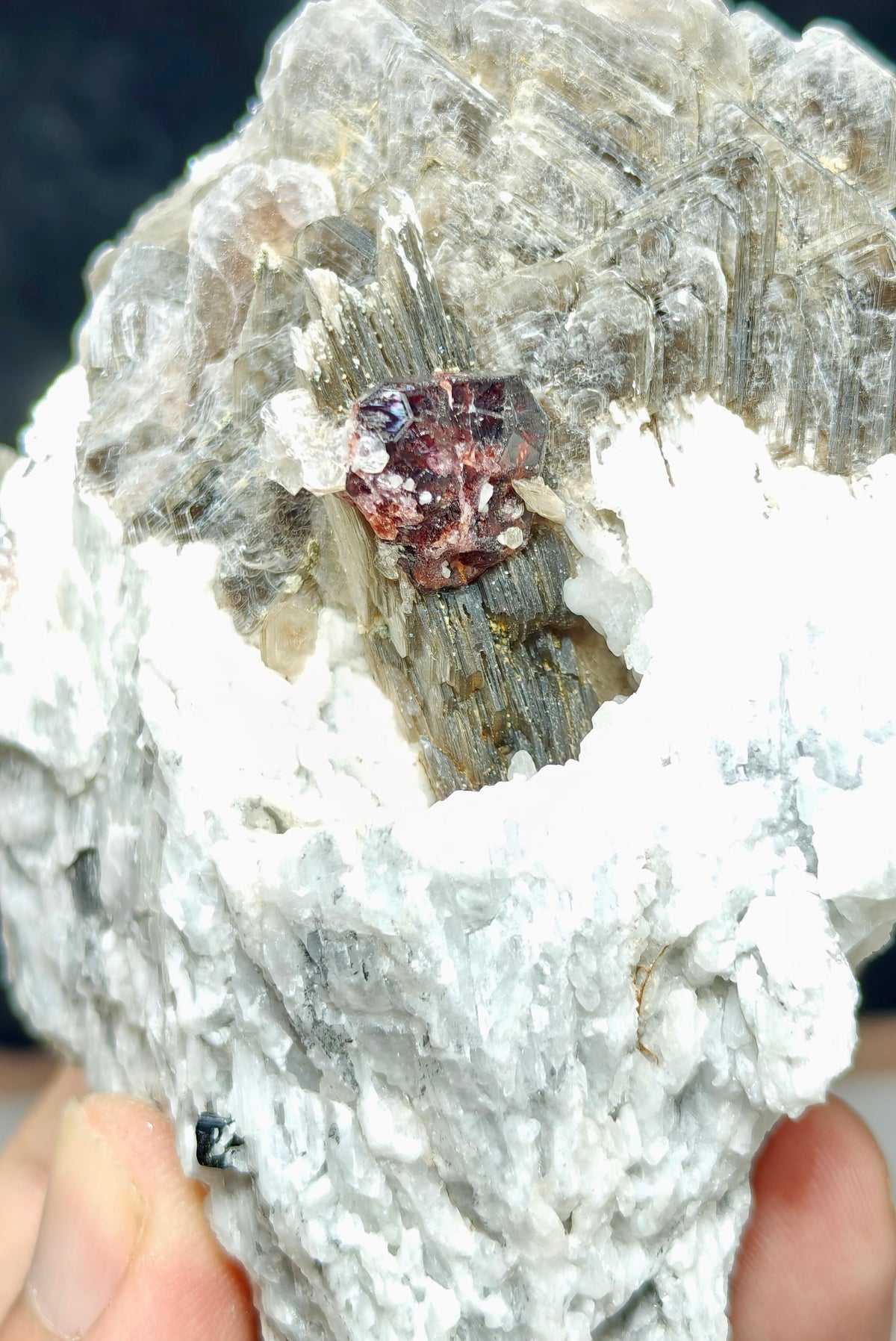 Natural spessartine garnet embedded in muscovite and albite 433 grams