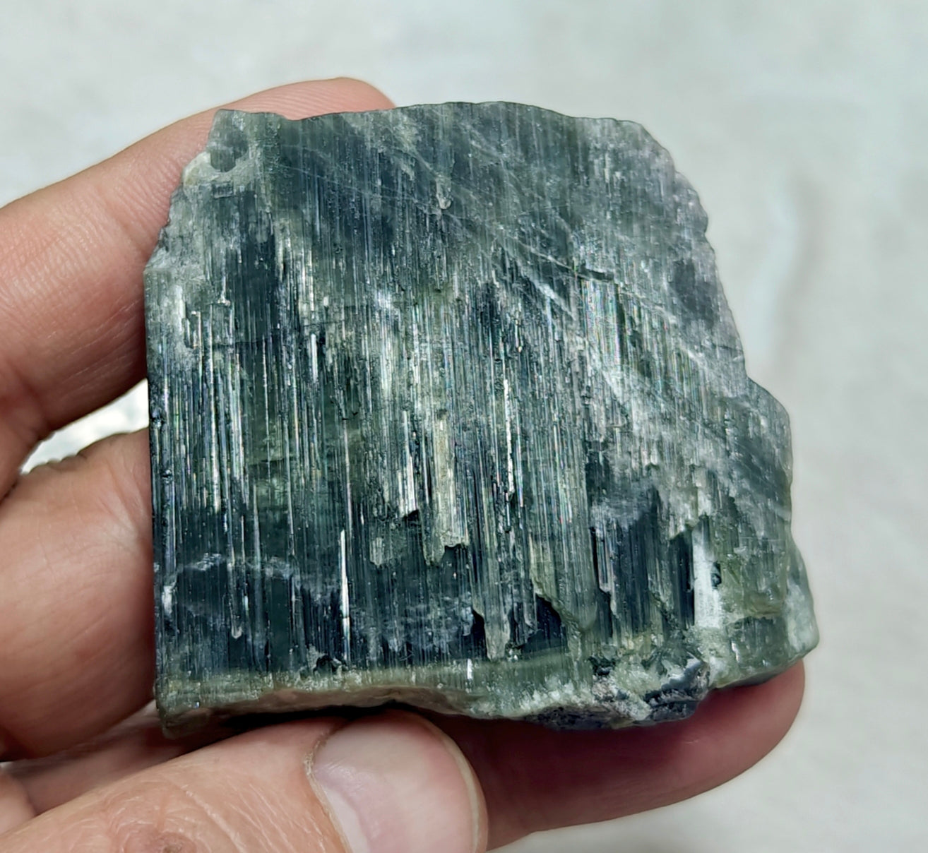 Dark green Tourmalines crystal 80 grams