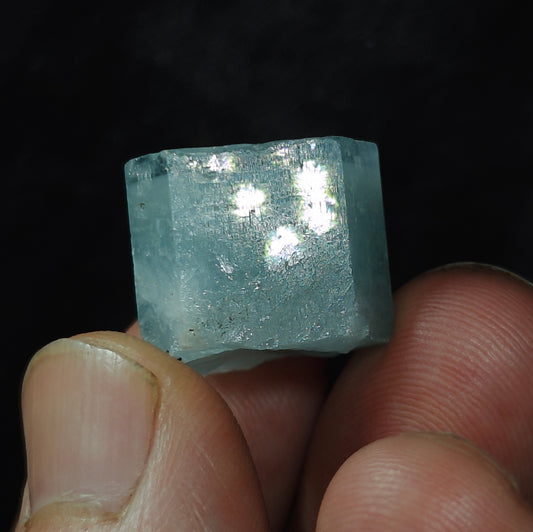 Afghanistan Aquamarine Crystal with tiny tantalite 45 carats