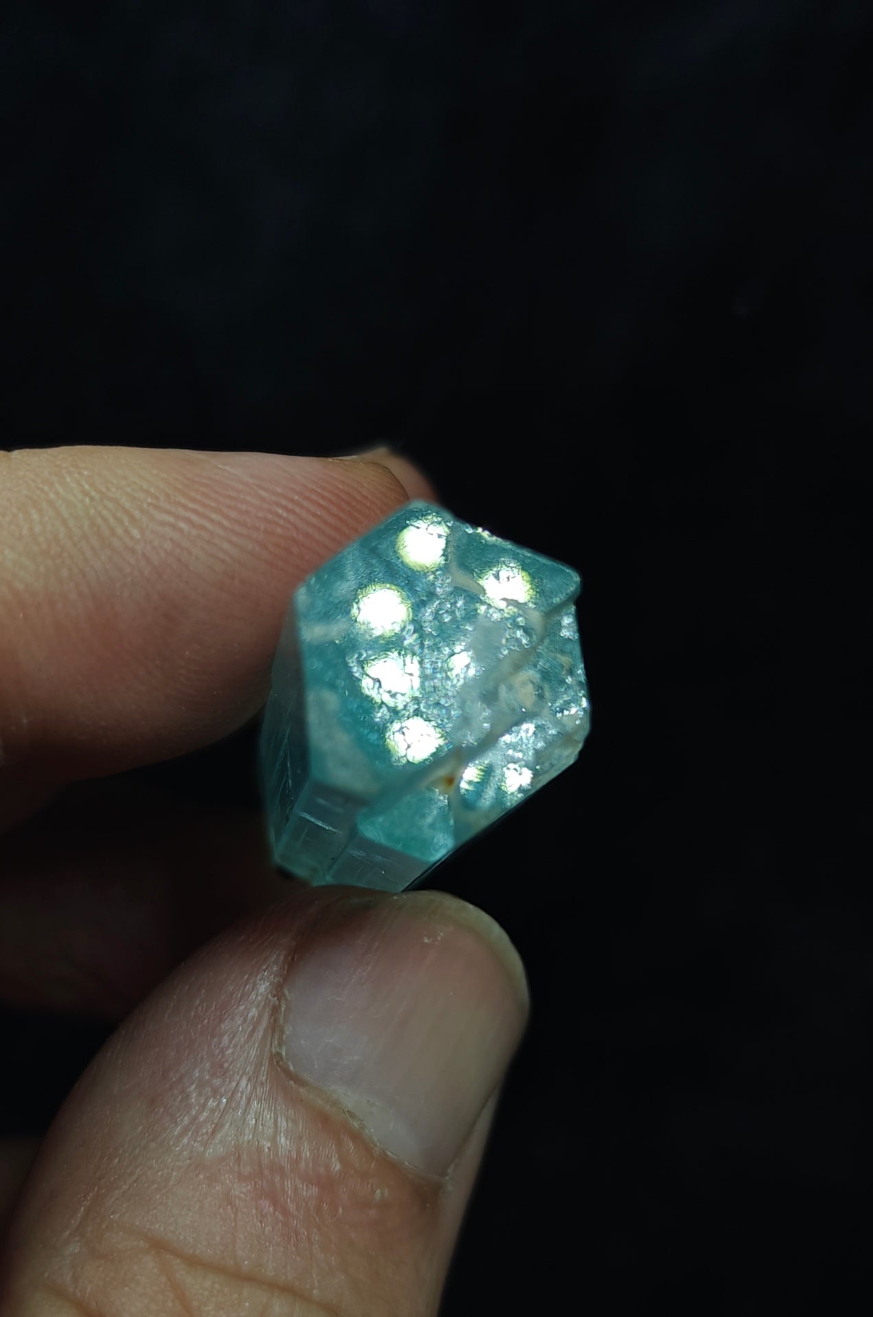 Natural terminated Aquamarine crystal 16 grams